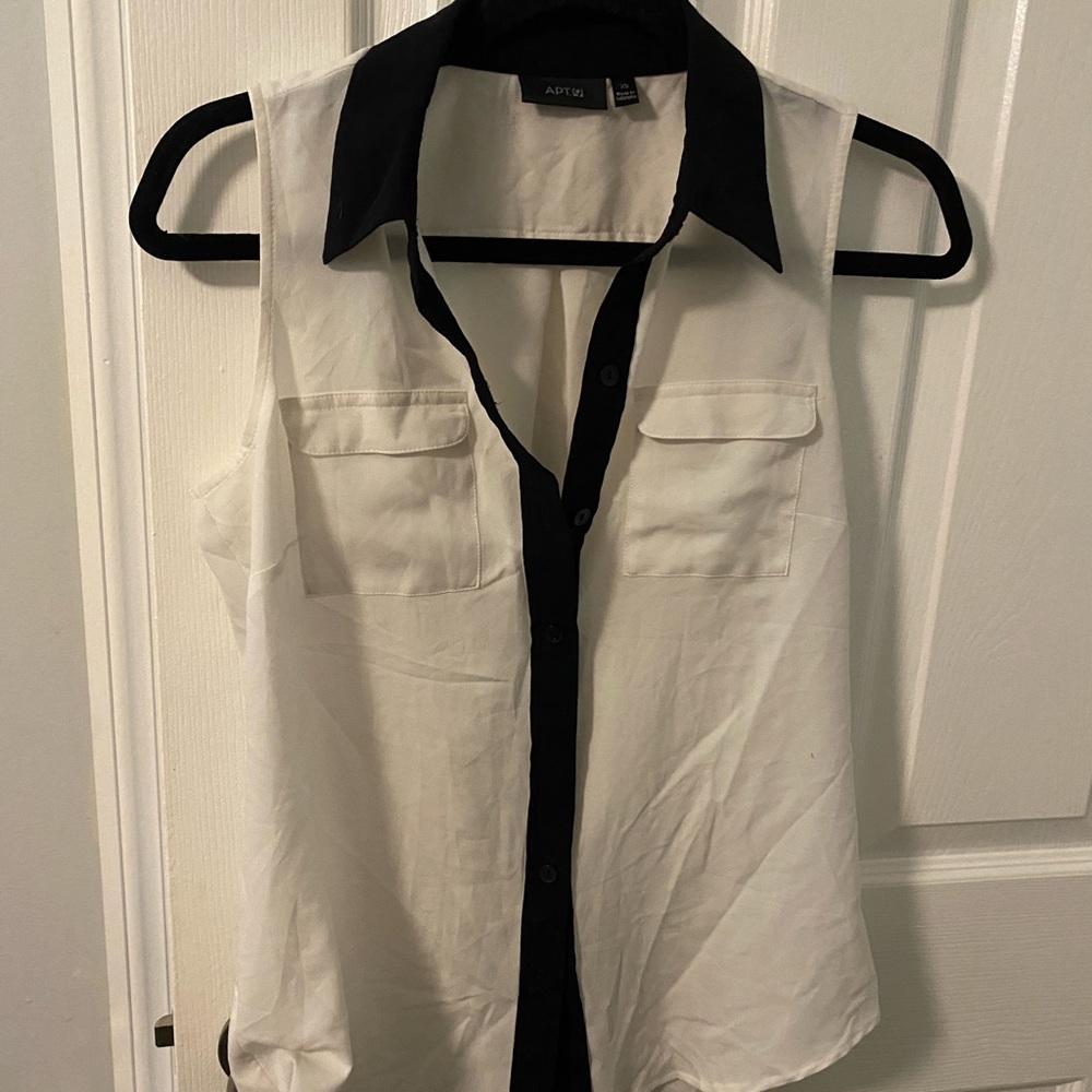 Apt. 9 sleeveless blouse XS